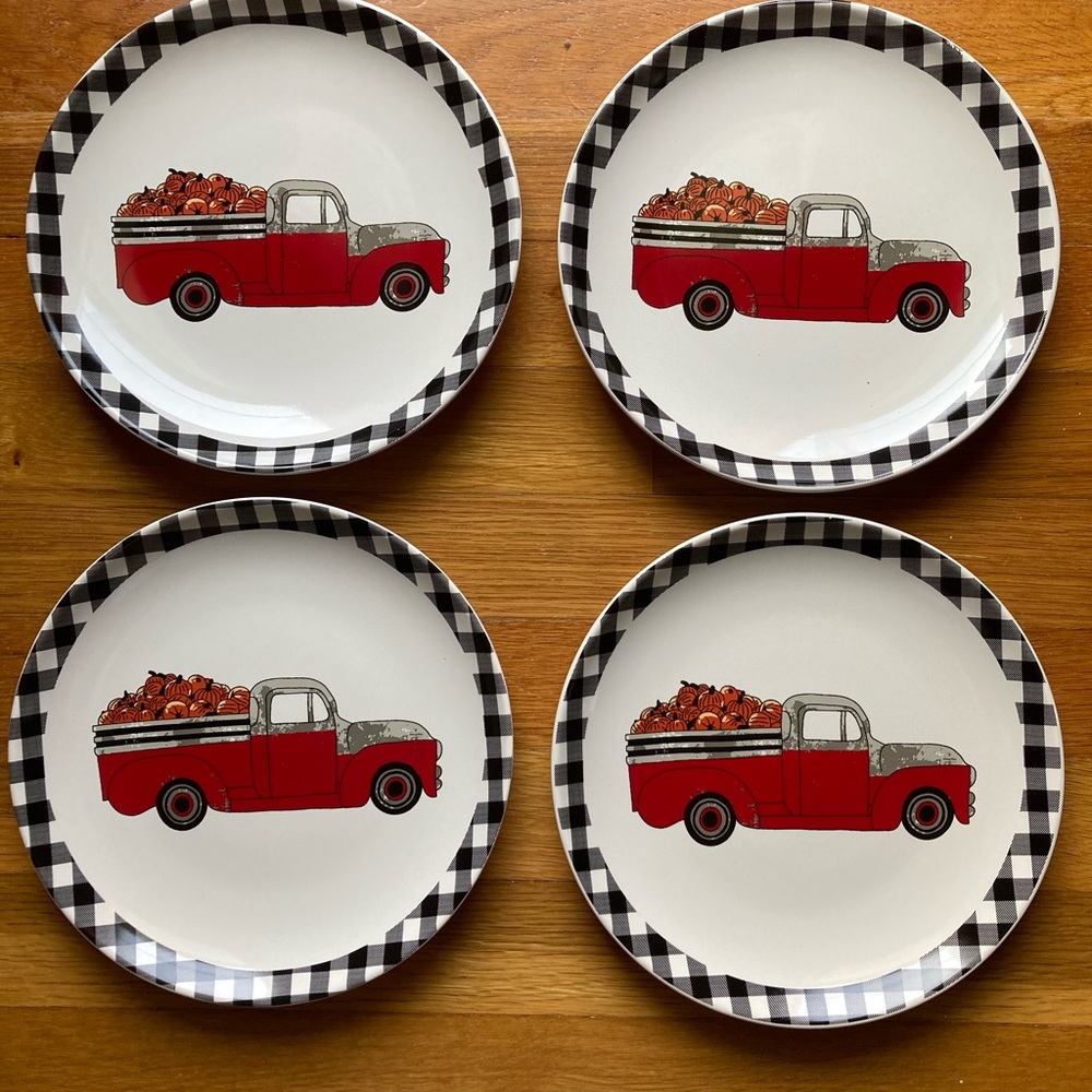 Set of 4 Rustic Pumpkin Truck Dessert/Salad Plates JCP Home Autumn Fall Decor